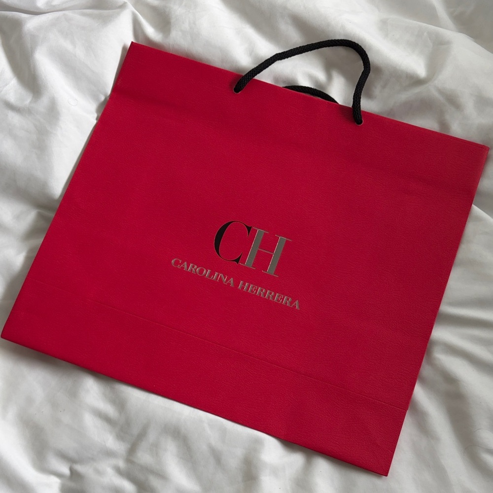 💯CH Carolina Herrera shopping gift bag❤️